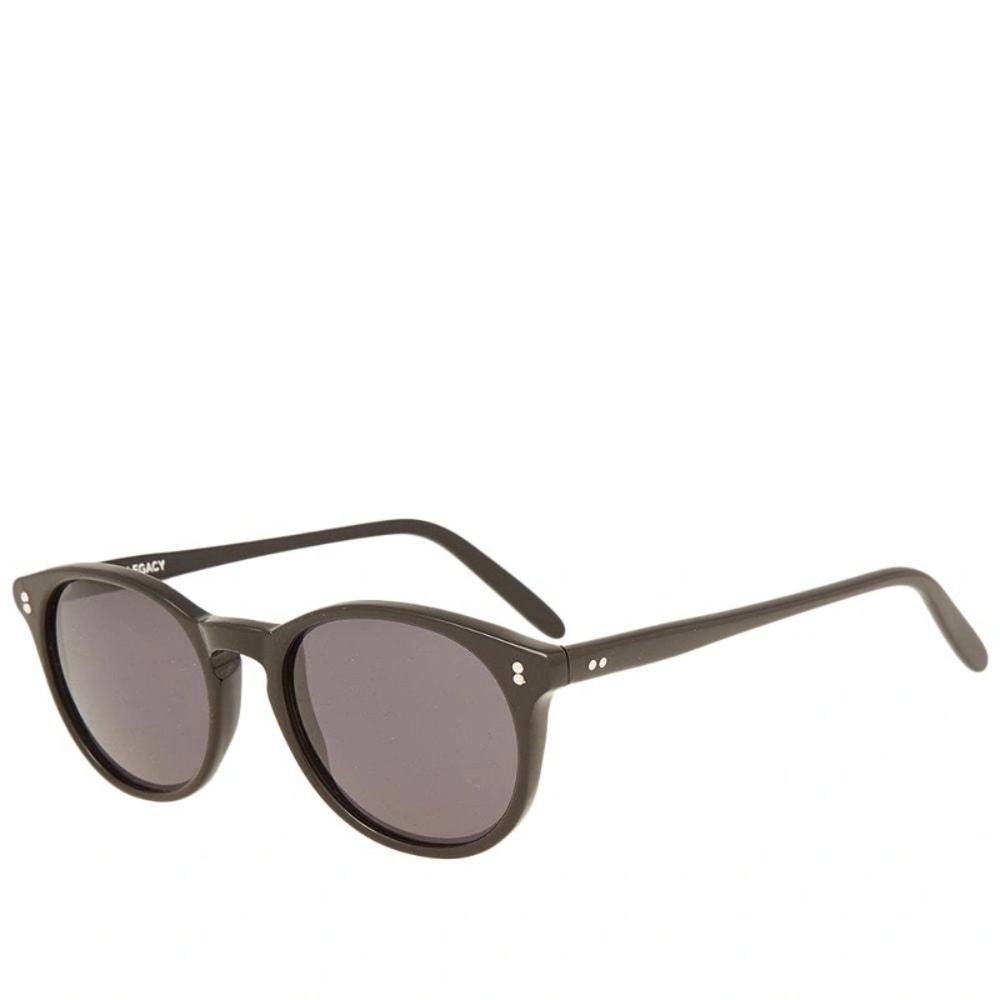 Our legacy black sunglasses